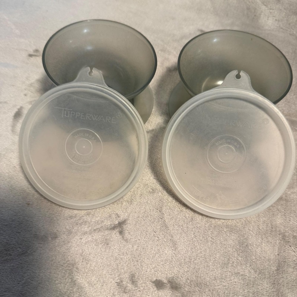 Vintage Tupperware‎ 733-8 Gray Dessert Cups w/ Lids Set of 2